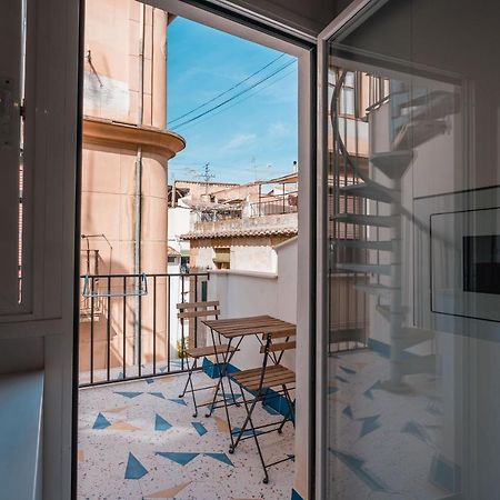 Qh Eme Suites Granada Exterior photo