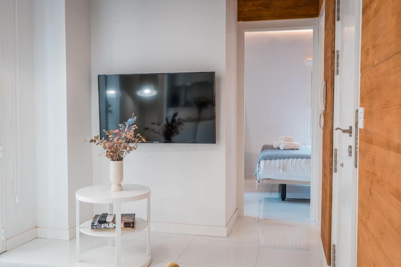 Qh Eme Suites Granada Exterior photo