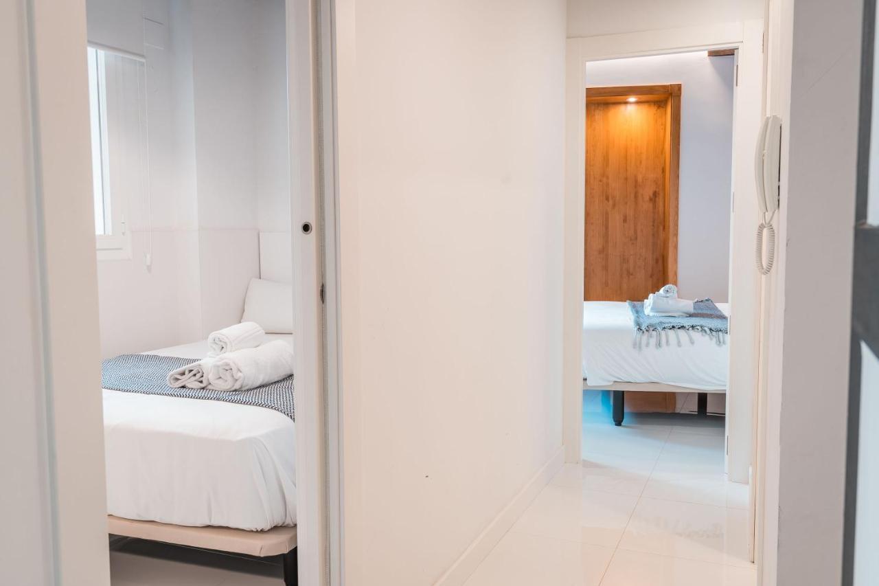 Qh Eme Suites Granada Exterior photo